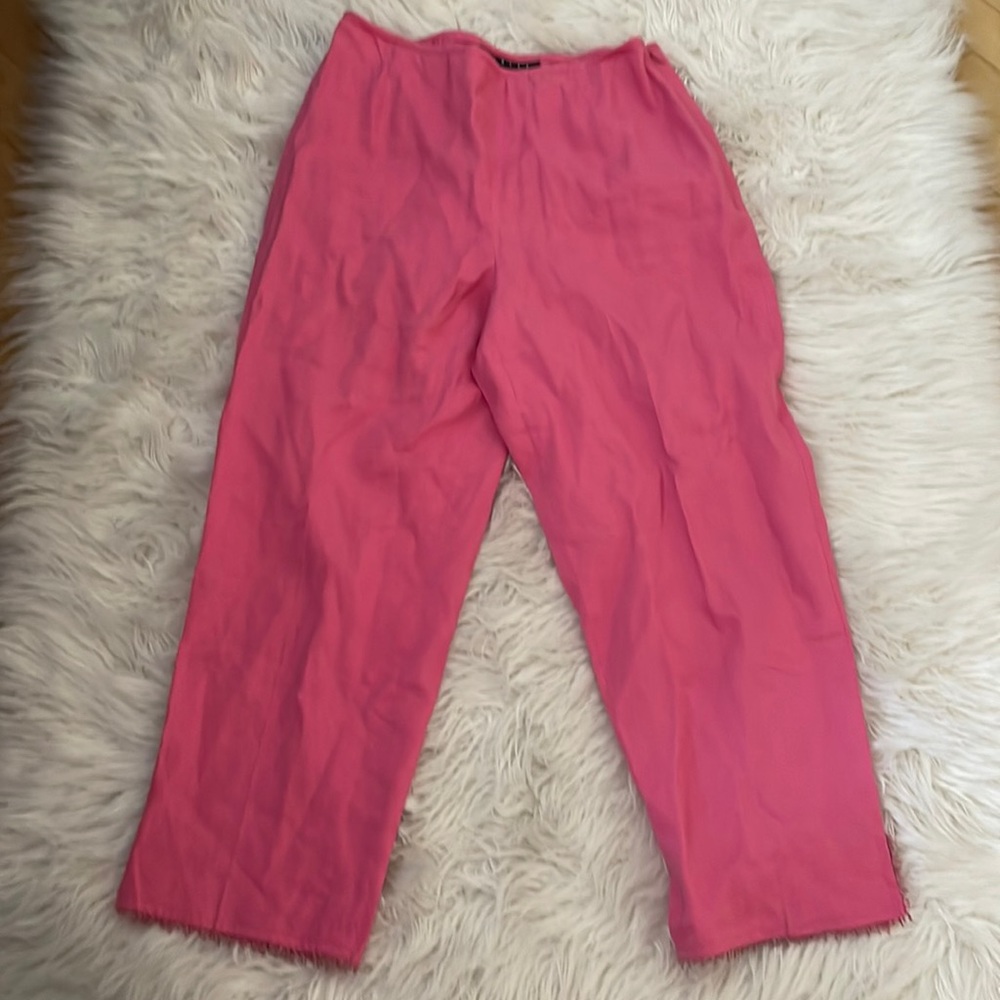 Size 8 fun linen pants capri pink beaded